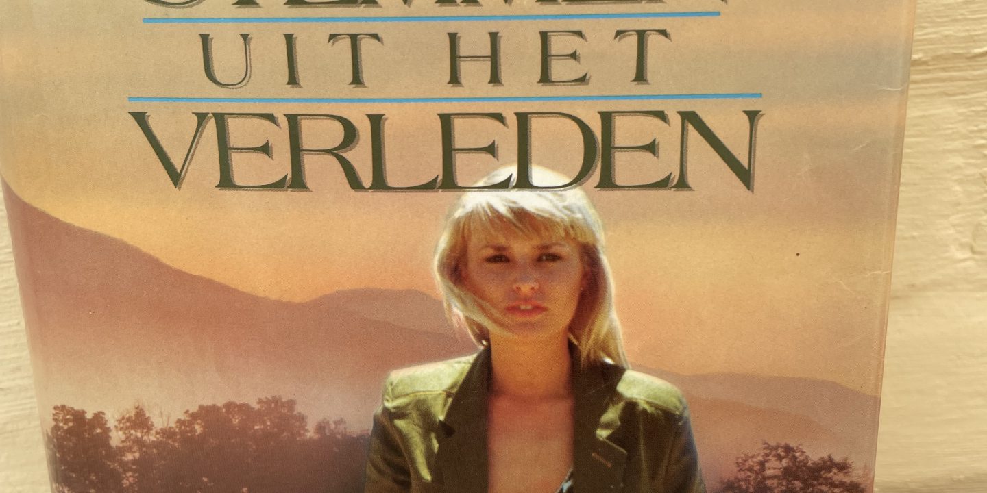 Stemmen uit het verleden - Sarah Harrison