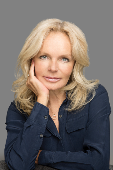 Lucinda Riley
